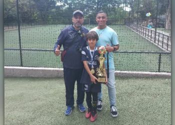 Efraín Tábora Molina: pasión, formación y compromiso con el fútbol